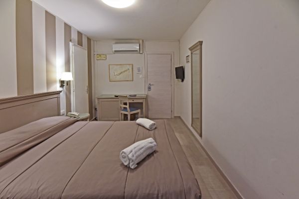 Camere