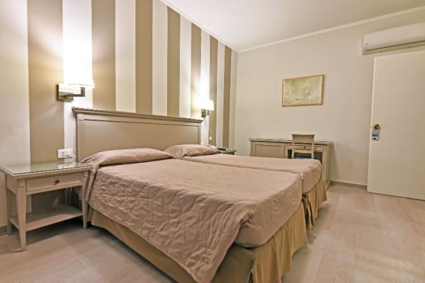 Camere