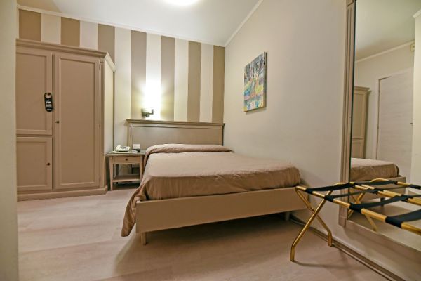 Camere