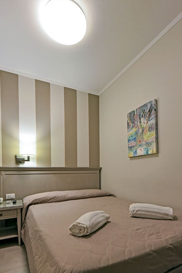 Camere