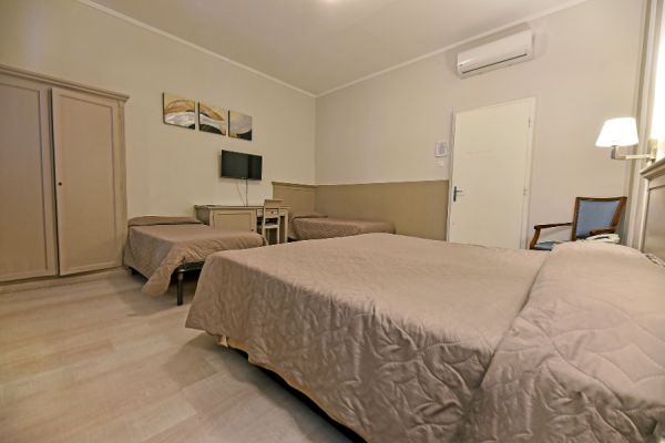 Camere